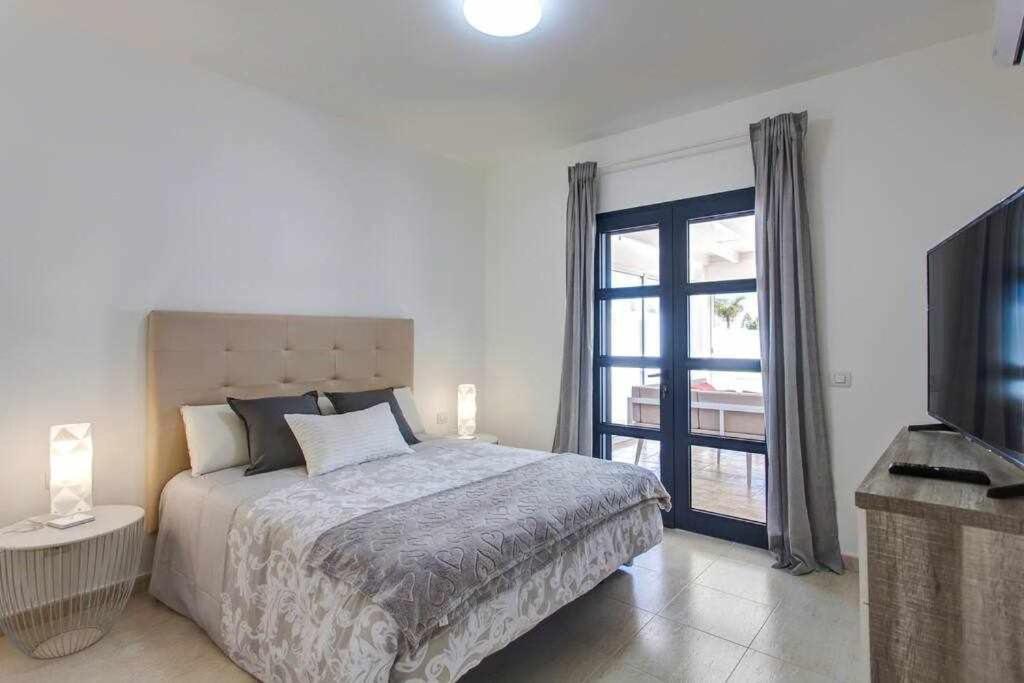 Homu Bianca Fantastica Villa Con Piscina Privad Playa Blanca  Buitenkant foto