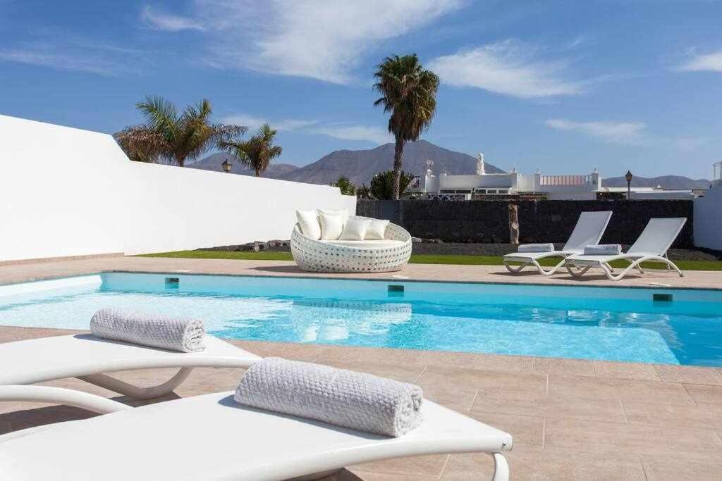 Homu Bianca Fantastica Villa Con Piscina Privad Playa Blanca  Buitenkant foto